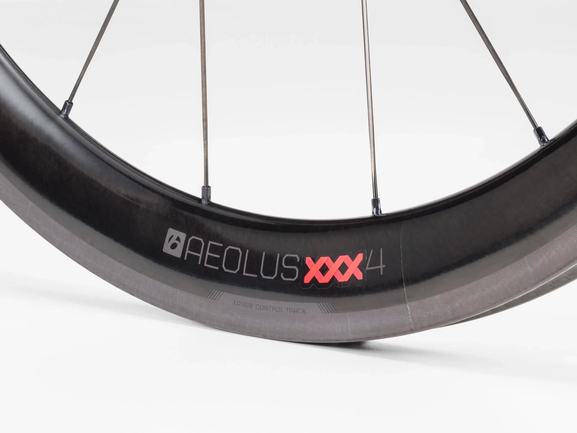 2019 Bontrager Aeolus XXX 4 Tubular Wheel Rear - Trek Bikes UAE